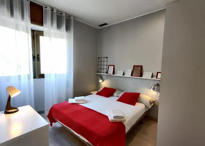 Fira Plaza Espana Apartment